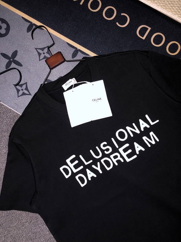 ブランドTシャツ側面デザイン